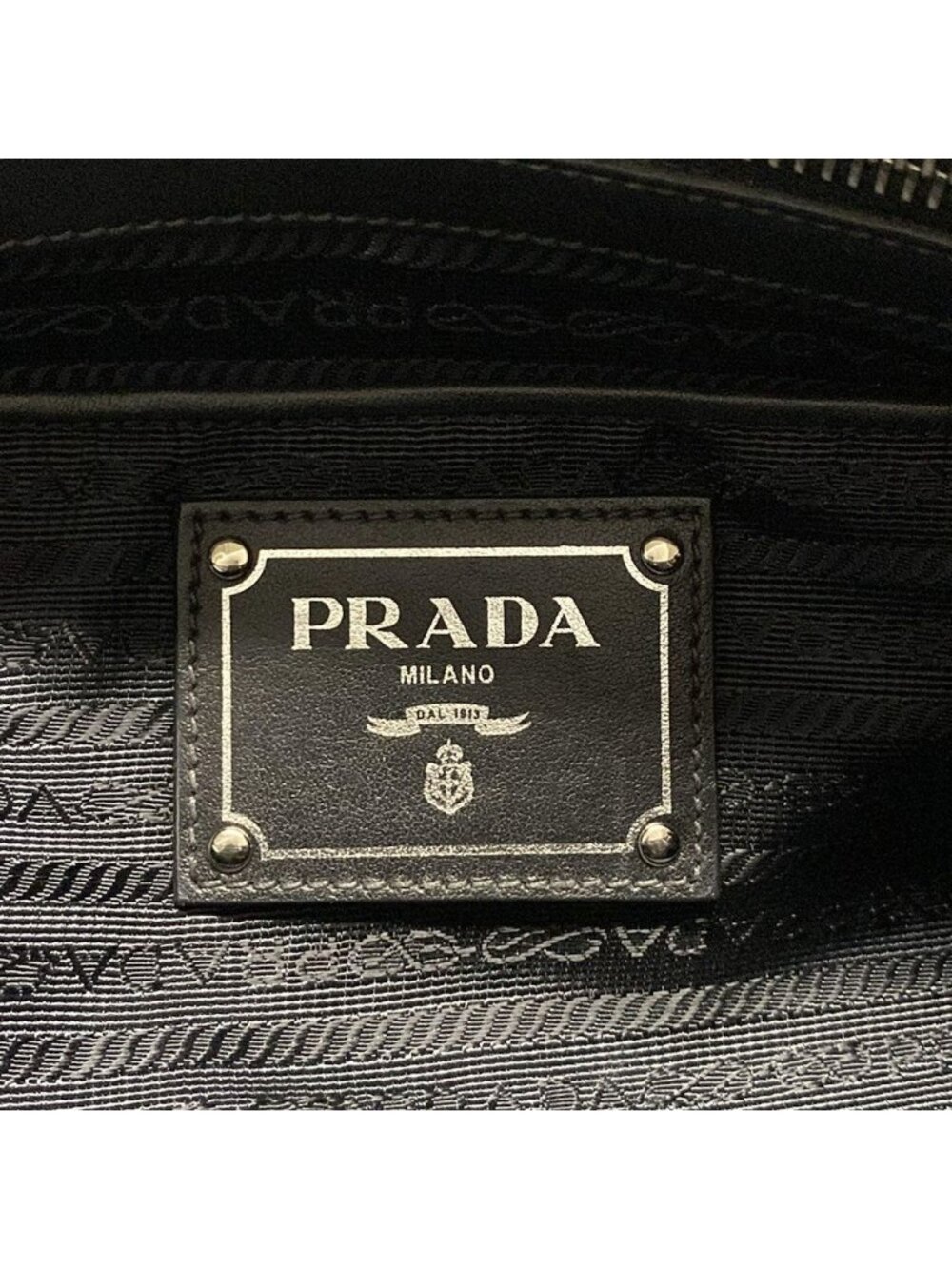 Prada Tote Black Leather Tag - Picture 9 of 15